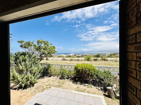 3 Bedroom Property for Sale in Hawston Western Cape